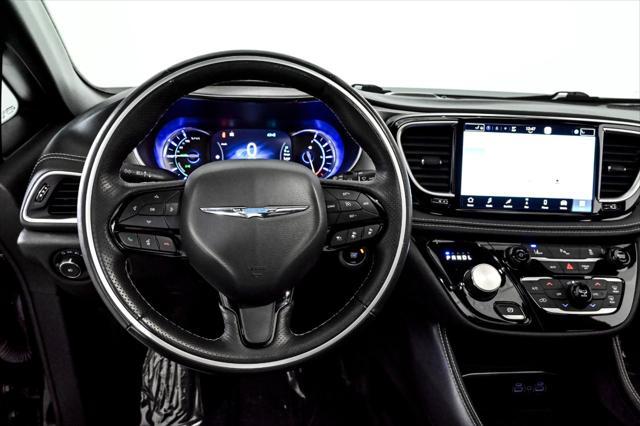 used 2021 Chrysler Pacifica Hybrid car, priced at $32,732