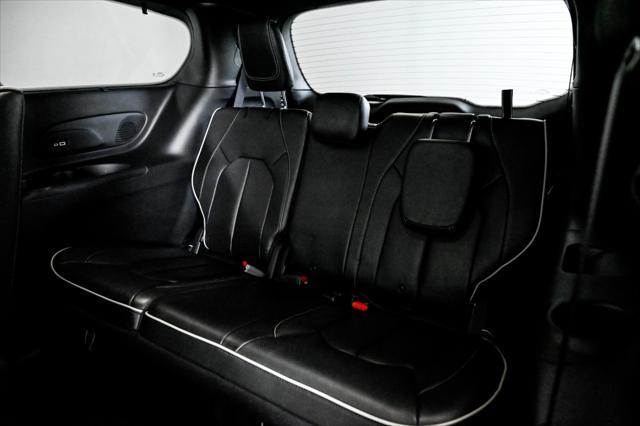 used 2021 Chrysler Pacifica Hybrid car, priced at $32,732