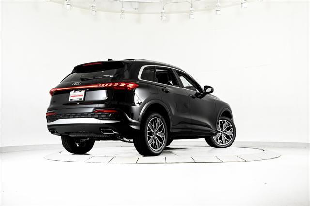 new 2025 Audi Q5 car, priced at $61,300