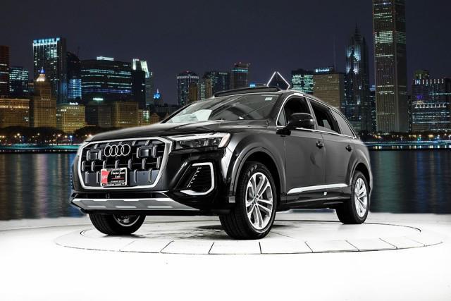 new 2025 Audi Q7 car, priced at $65,650