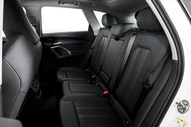 new 2025 Audi Q5 car, priced at $60,975