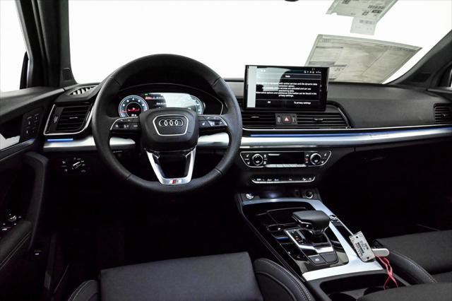 new 2025 Audi Q5 car, priced at $60,290