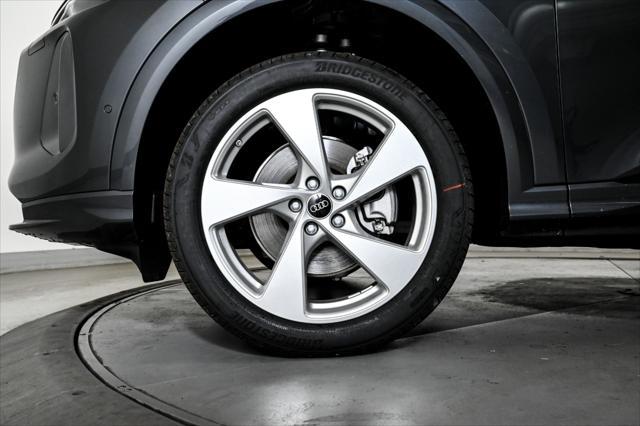 new 2025 Audi Q5 car, priced at $61,300