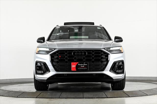 new 2025 Audi SQ5 car, priced at $72,740