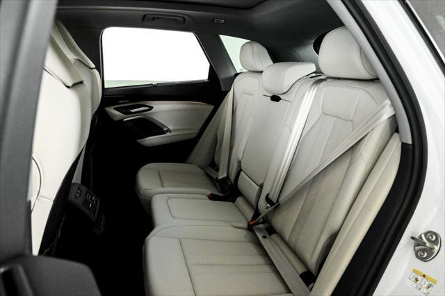 new 2025 Audi Q5 car, priced at $64,250