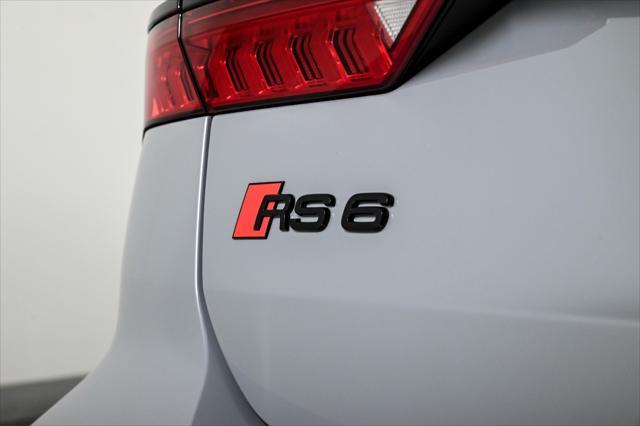 new 2024 Audi RS 6 Avant car, priced at $139,185