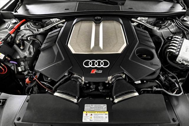 new 2024 Audi RS 6 Avant car, priced at $139,185