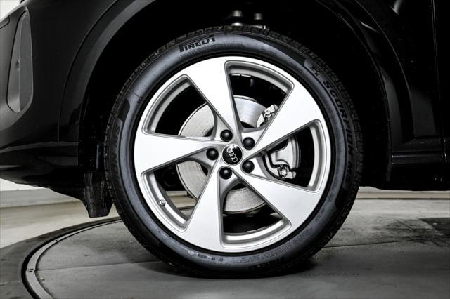 new 2025 Audi Q5 car, priced at $61,390