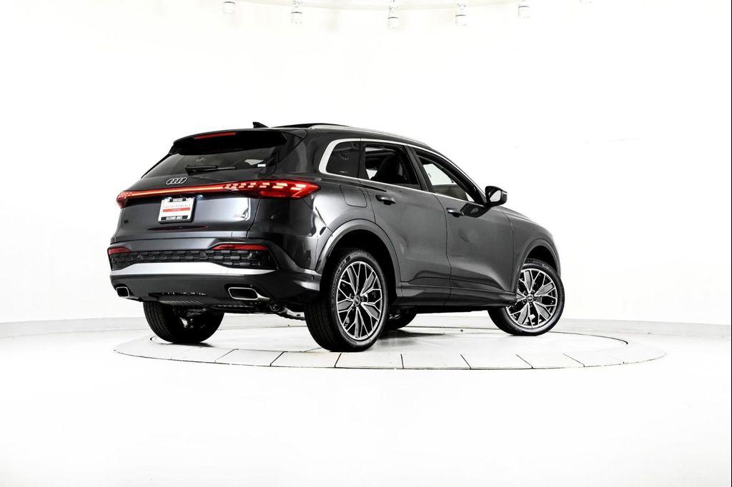 new 2025 Audi Q5 car, priced at $61,300