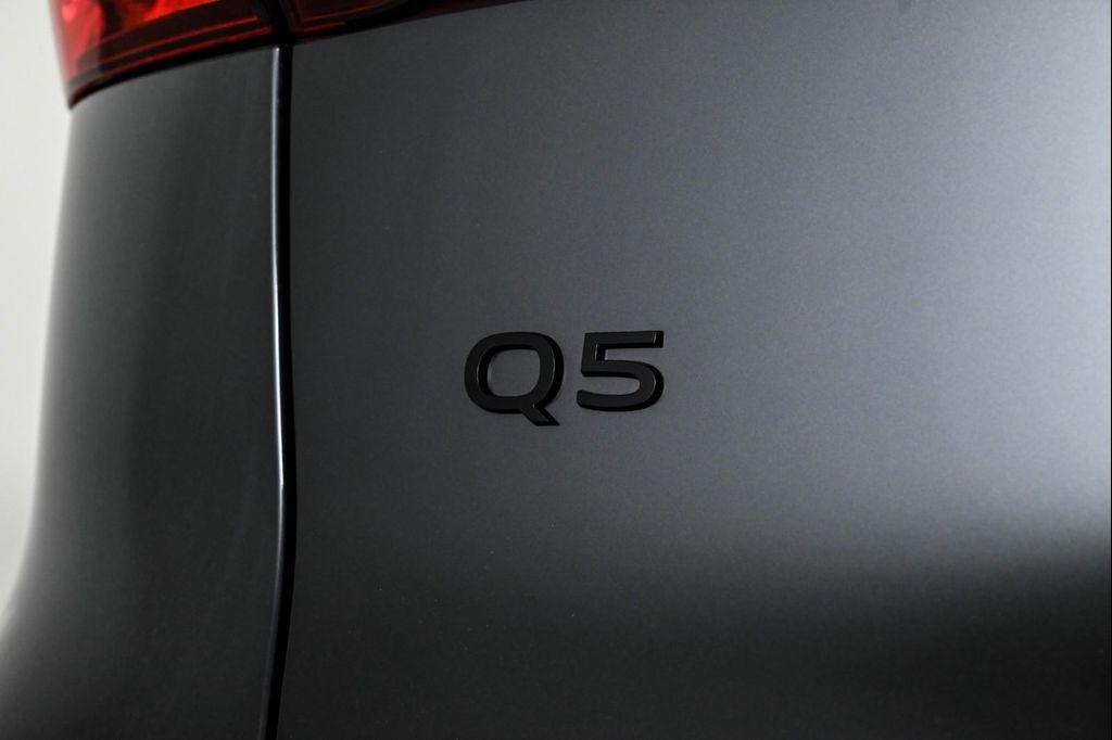 new 2025 Audi Q5 car, priced at $61,300