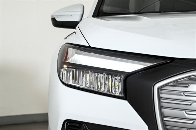 used 2022 Audi e-tron car, priced at $33,444