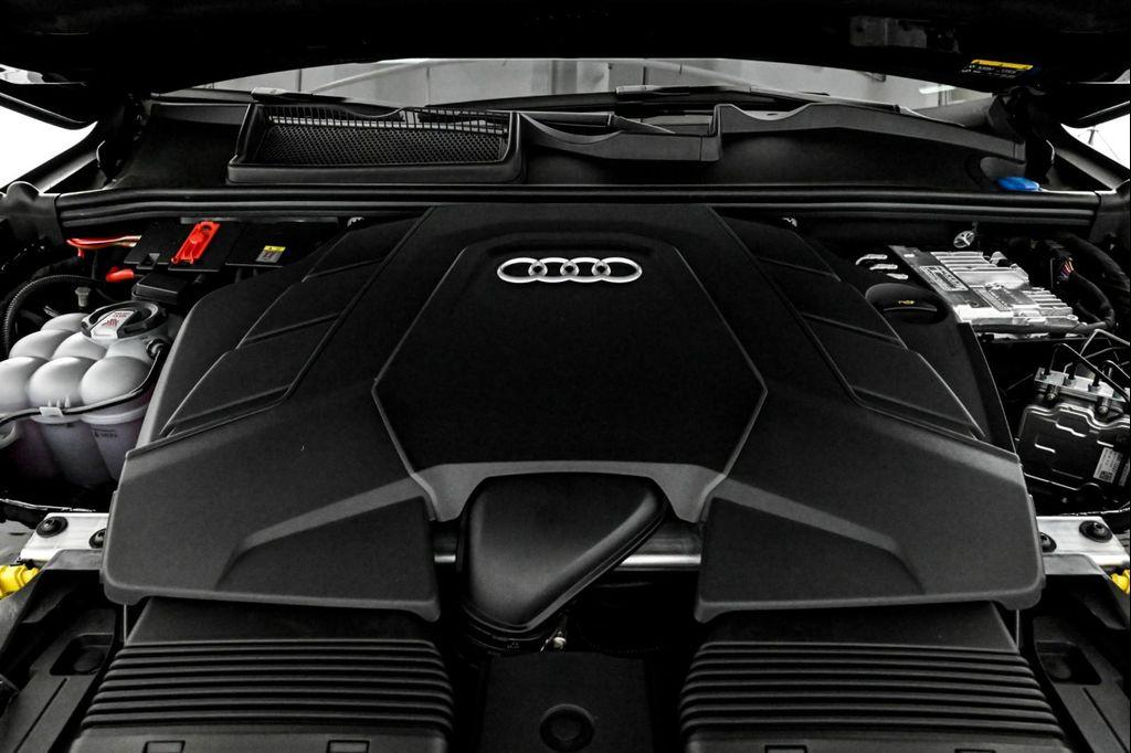 new 2025 Audi Q7 car, priced at $81,705