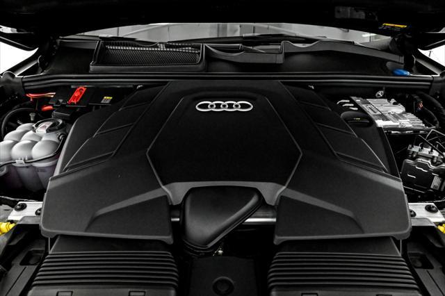 new 2025 Audi Q7 car, priced at $81,705