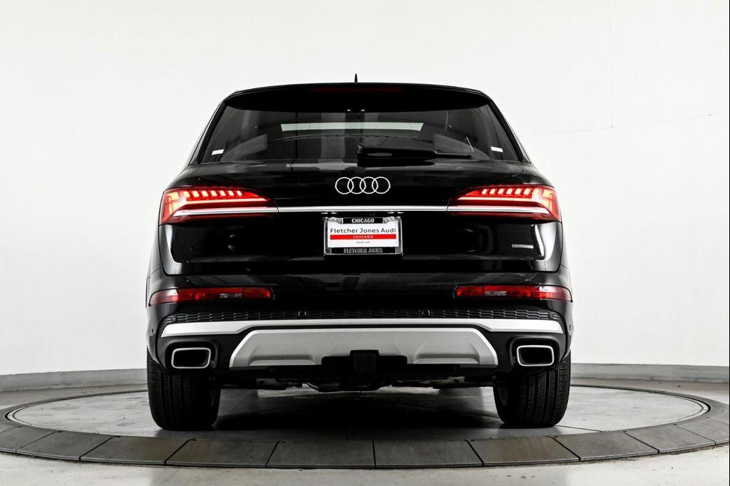 new 2025 Audi Q7 car, priced at $81,705