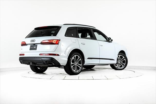 used 2025 Audi Q7 car, priced at $63,944