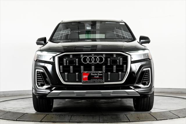 new 2025 Audi Q7 car, priced at $71,800