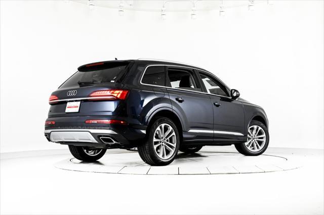 new 2025 Audi Q7 car, priced at $65,455