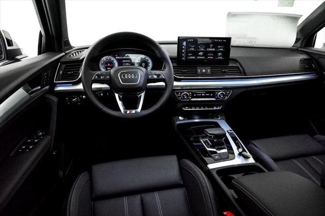 new 2025 Audi Q5 car, priced at $62,335