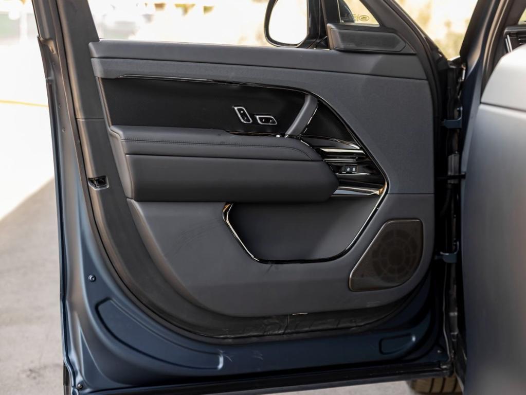 new 2025 Land Rover Range Rover Sport car, priced at $197,580