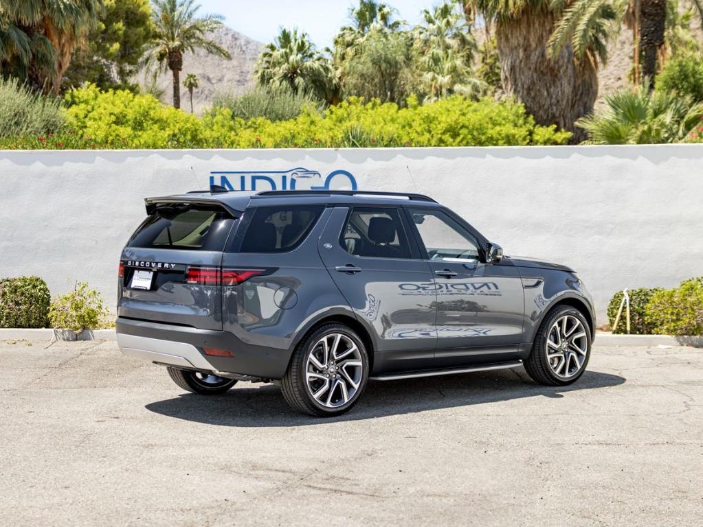 new 2025 Land Rover Discovery car, priced at $72,863