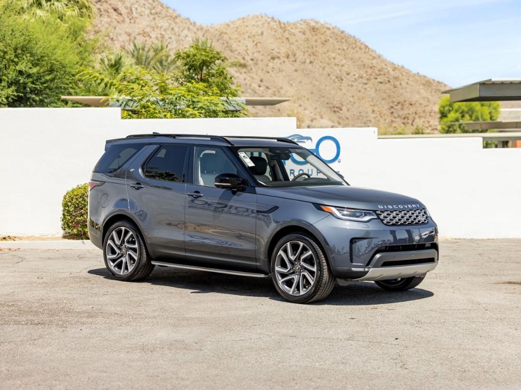 new 2025 Land Rover Discovery car, priced at $72,863
