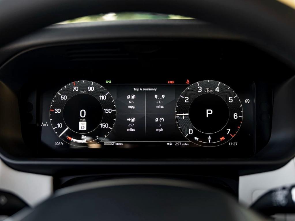 new 2025 Land Rover Discovery car, priced at $72,863