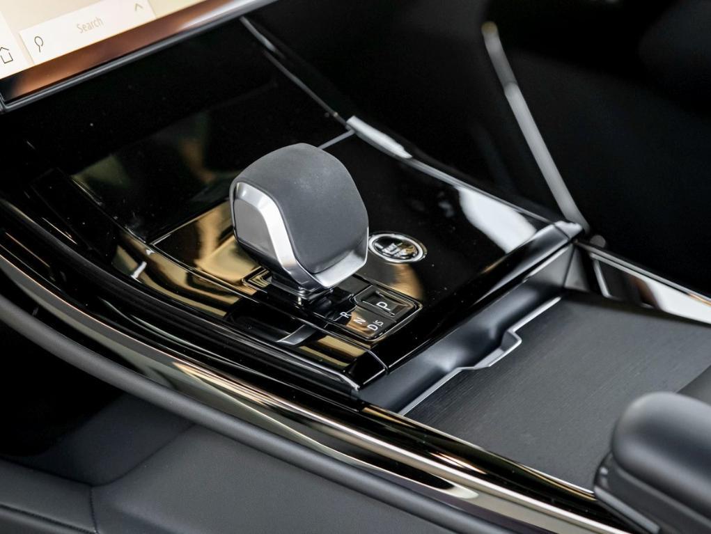 new 2025 Land Rover Range Rover Sport car, priced at $126,305