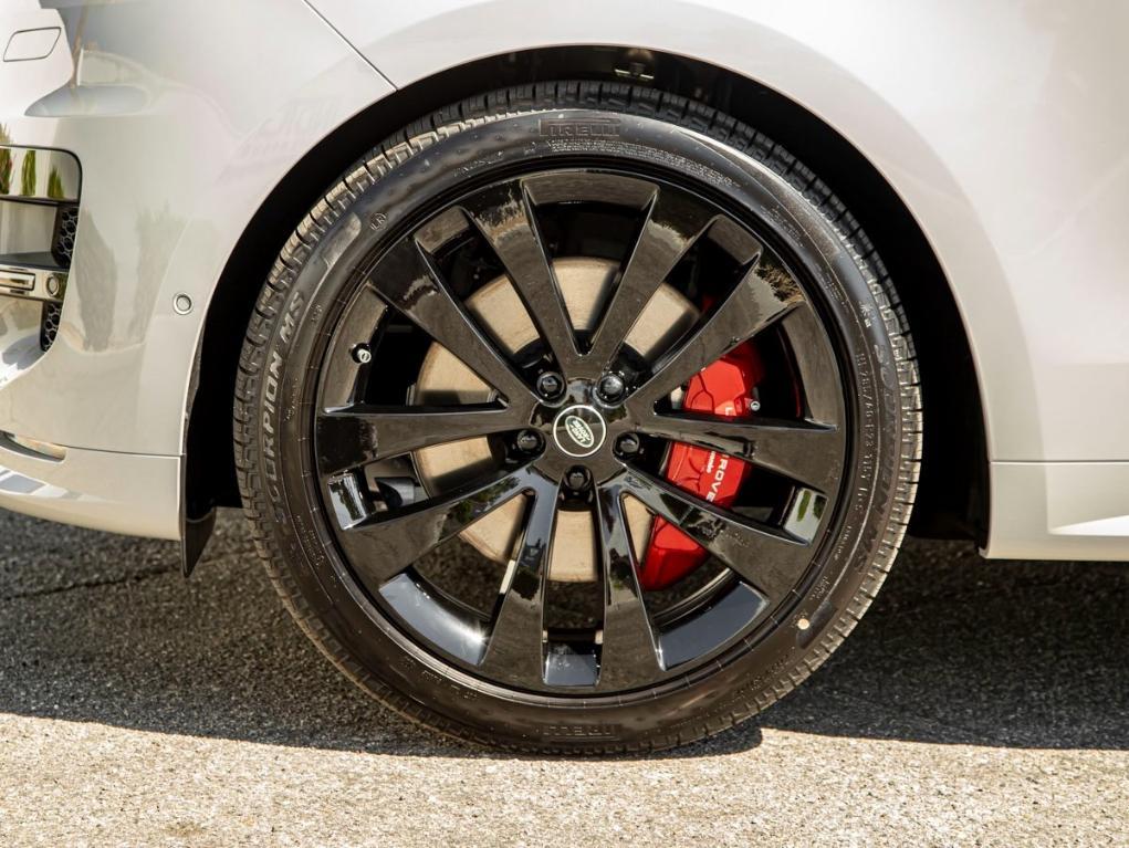 new 2025 Land Rover Range Rover Sport car, priced at $126,305