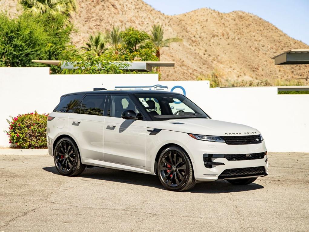 new 2025 Land Rover Range Rover Sport car, priced at $126,305