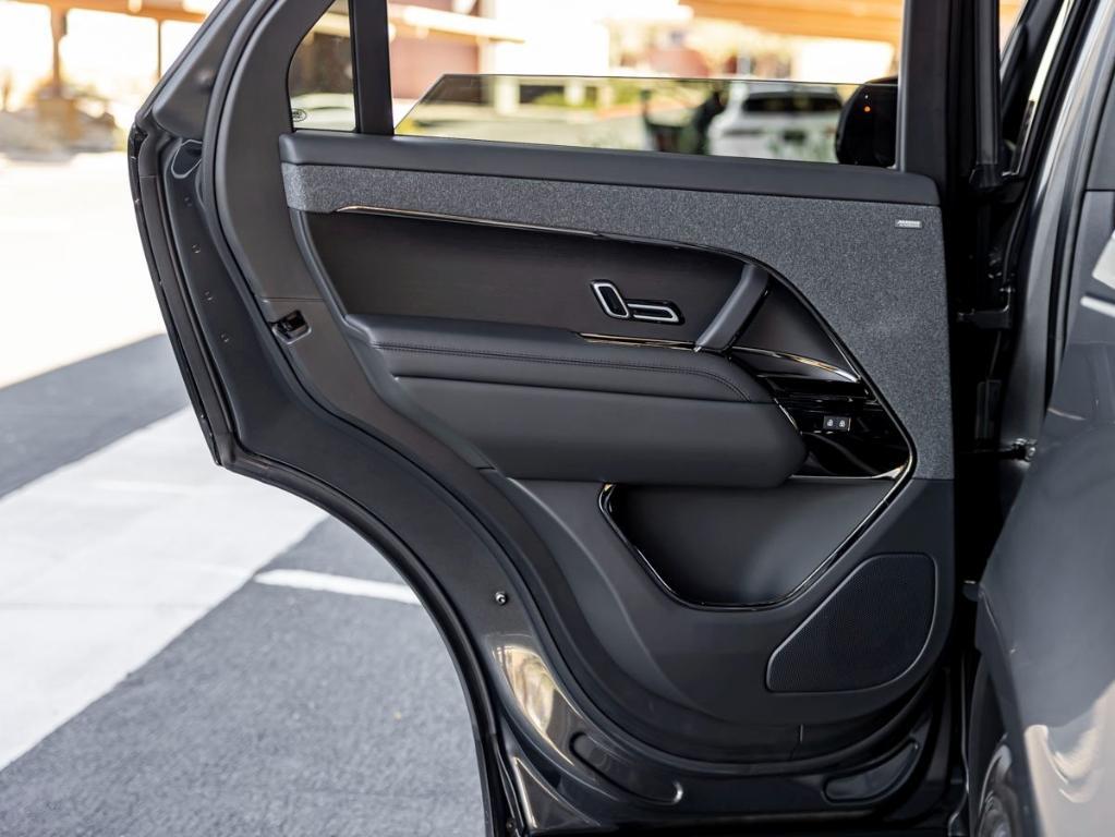 new 2025 Land Rover Range Rover Sport car, priced at $94,305