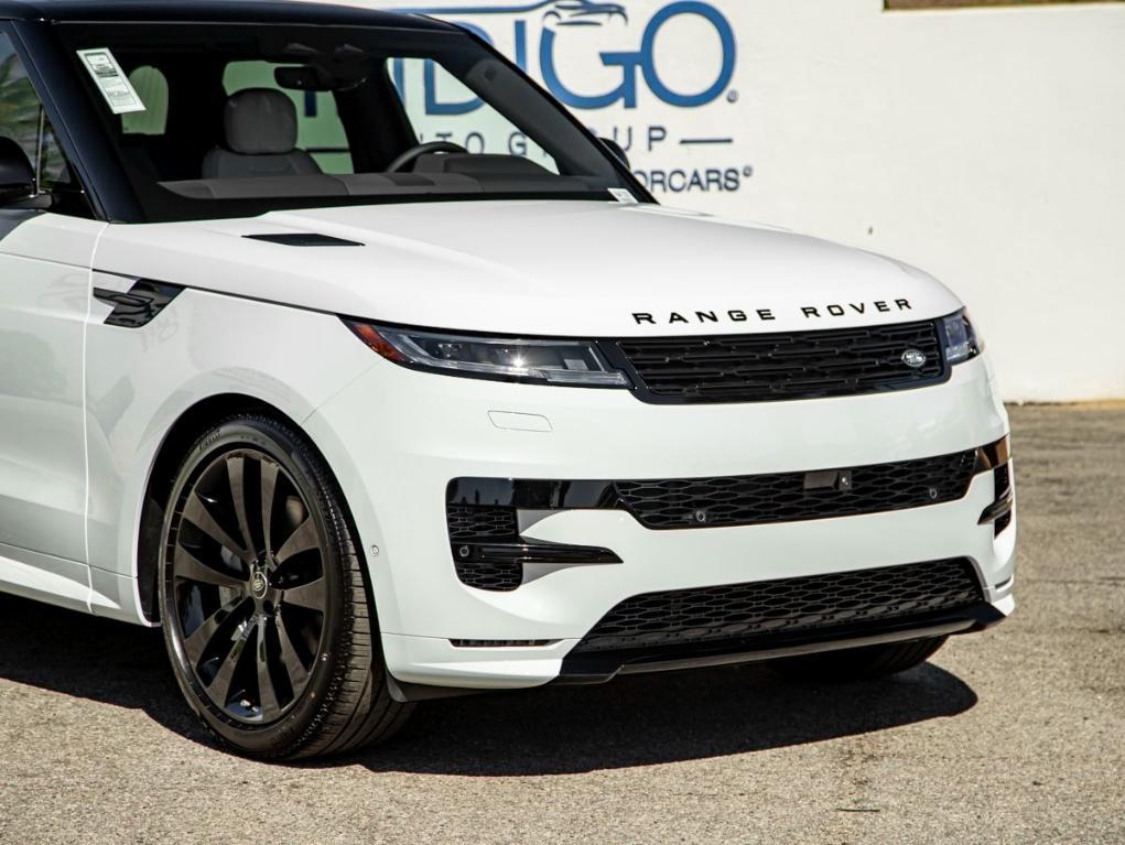 new 2025 Land Rover Range Rover Sport car, priced at $119,565