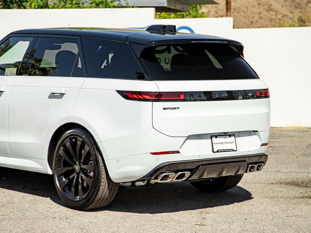 new 2025 Land Rover Range Rover Sport car, priced at $119,565