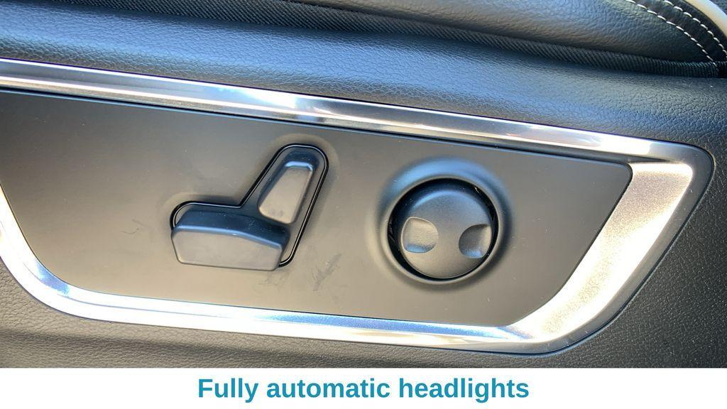 new 2025 Ram 1500 car, priced at $55,247