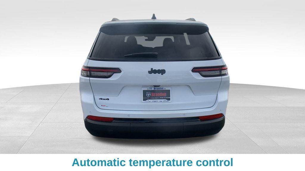 new 2025 Jeep Grand Cherokee L car, priced at $45,168