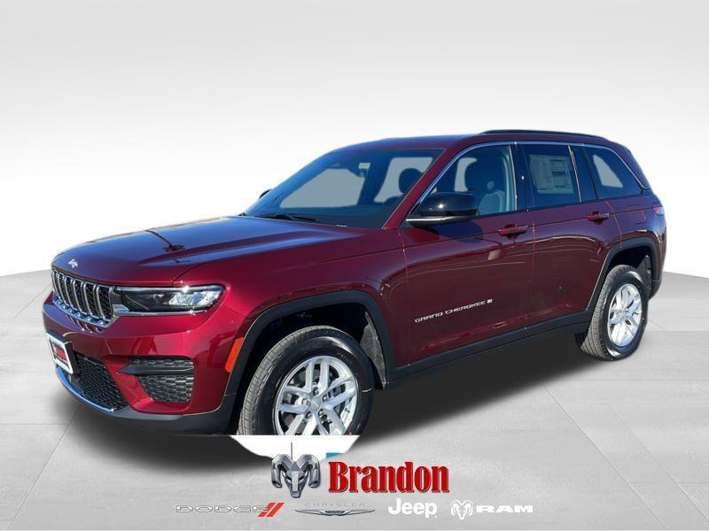new 2025 Jeep Grand Cherokee car, priced at $37,214