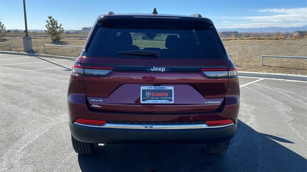 new 2025 Jeep Grand Cherokee car, priced at $37,867