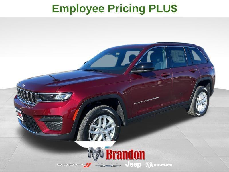 new 2025 Jeep Grand Cherokee car, priced at $42,175