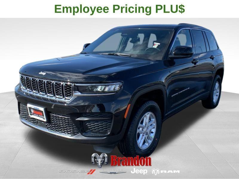 new 2025 Jeep Grand Cherokee car, priced at $42,420