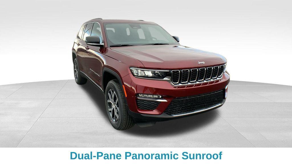 new 2025 Jeep Grand Cherokee car, priced at $44,979