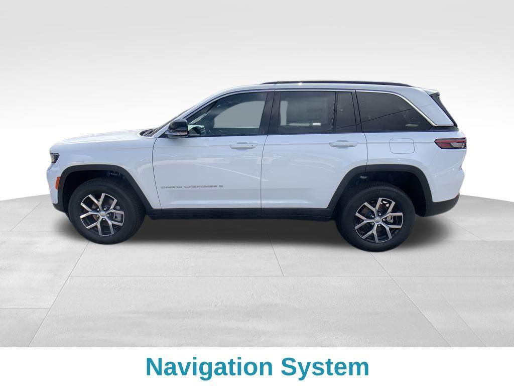 new 2025 Jeep Grand Cherokee car, priced at $48,097