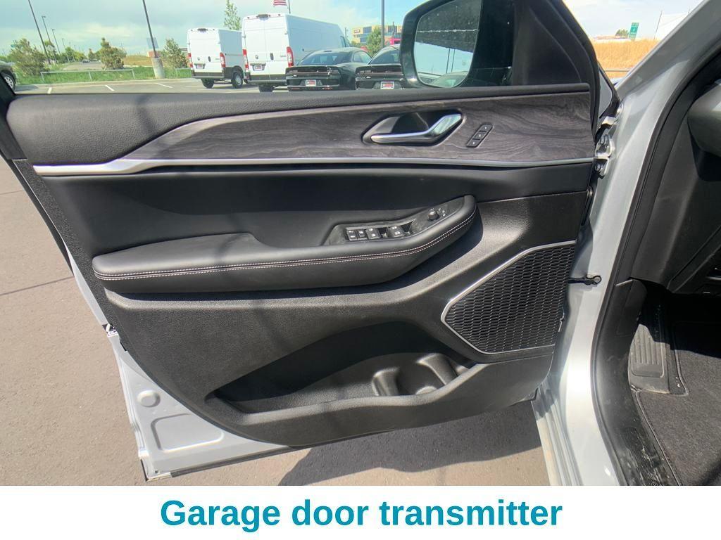 new 2025 Jeep Grand Cherokee 4xe car, priced at $58,300