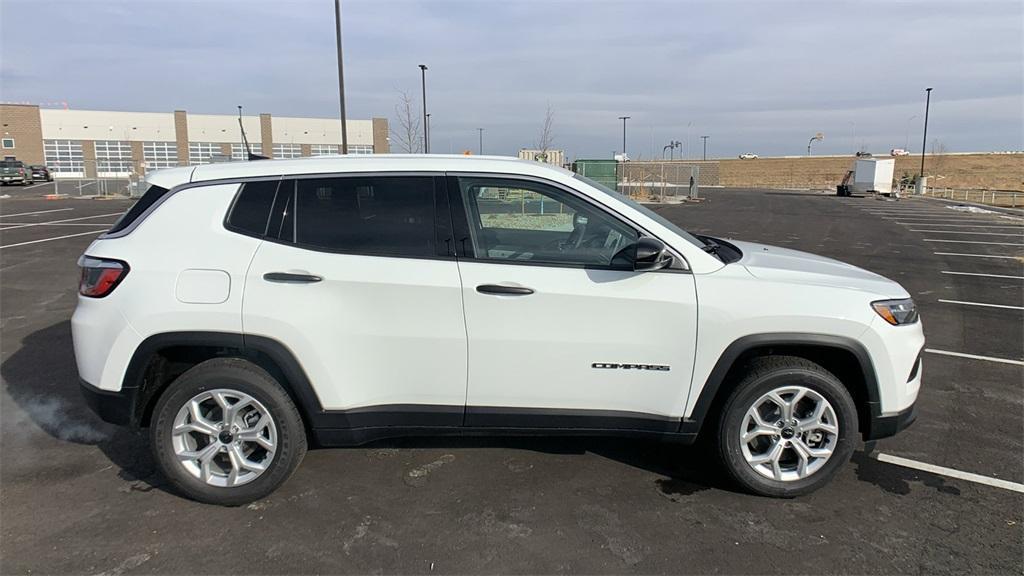 new 2025 Jeep Compass car, priced at $26,724