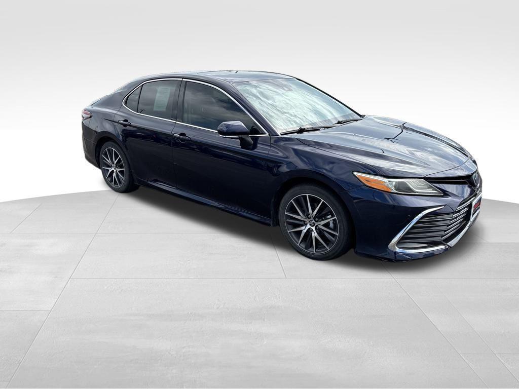 used 2022 Toyota Camry Hybrid car, priced at $28,630