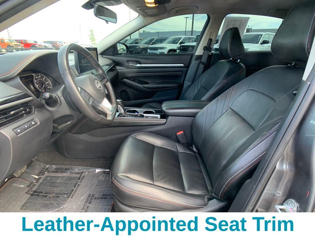used 2023 Nissan Altima car, priced at $25,136