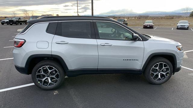 new 2025 Jeep Compass car, priced at $31,234