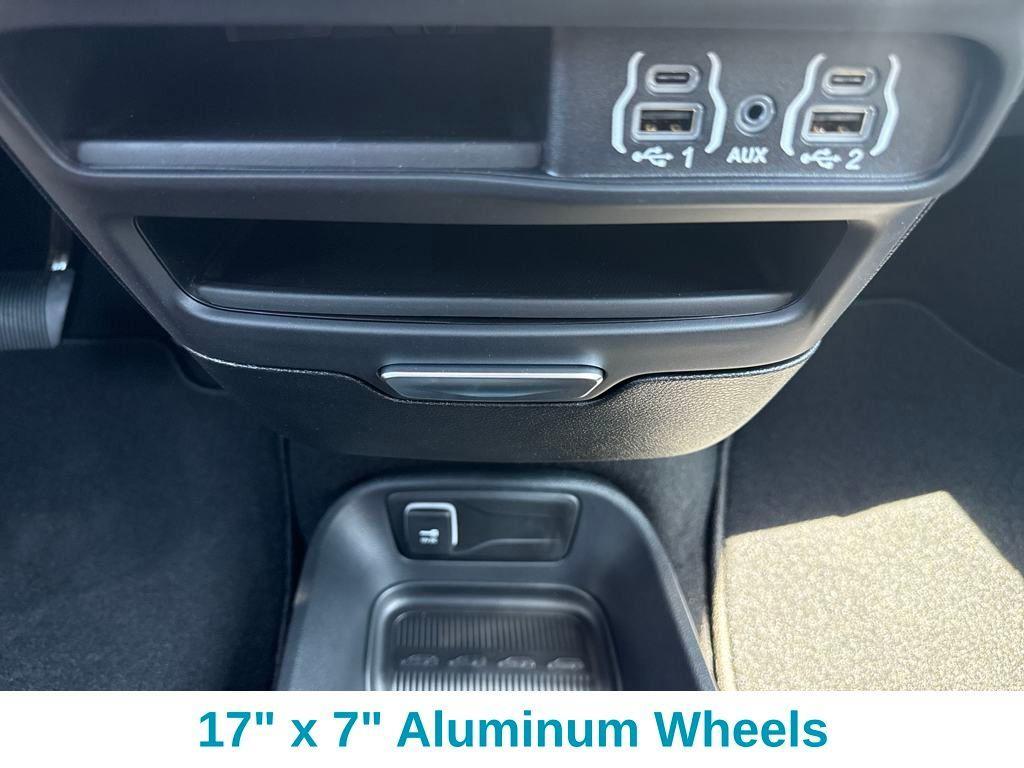 new 2025 Chrysler Voyager car, priced at $41,480