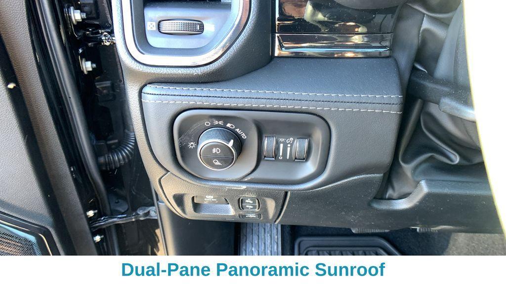 new 2025 Ram 1500 car, priced at $75,582