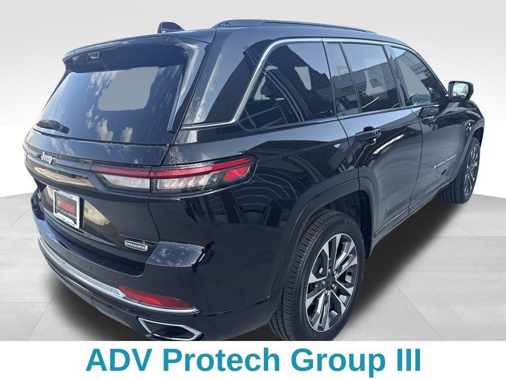 used 2024 Jeep Grand Cherokee car, priced at $45,424