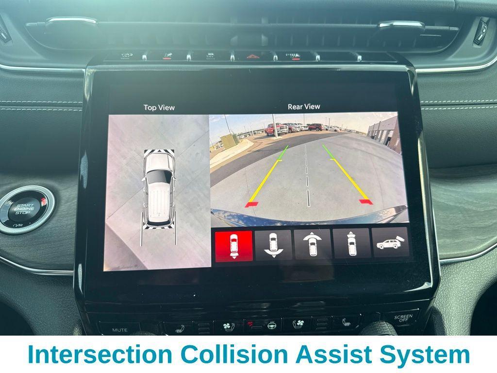 used 2024 Jeep Grand Cherokee car, priced at $45,424