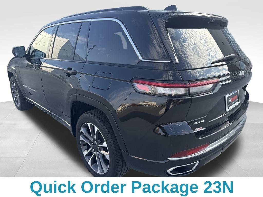 used 2024 Jeep Grand Cherokee car, priced at $45,424